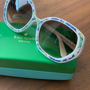 Kate Spade Davina/s Sunglasses